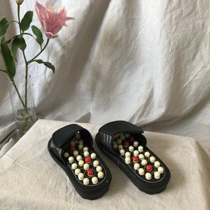 Fitz Reflex Massage Shoes, Size 6-7